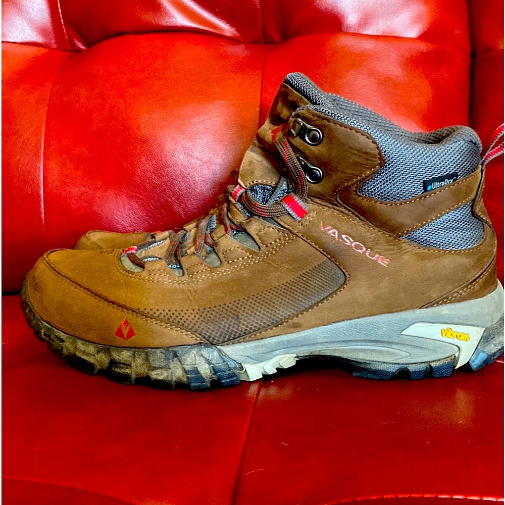 Vasque Men’s Hiking Boots